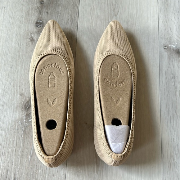 VIVAIA Aria Pointed-Toe Ballet Flats Size 9.5 NEW - Picture 13 of 14